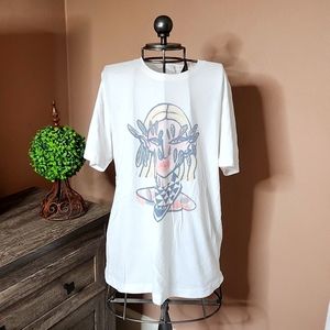 NWOT graphic white designer inspired tshirt sz large bella canvas